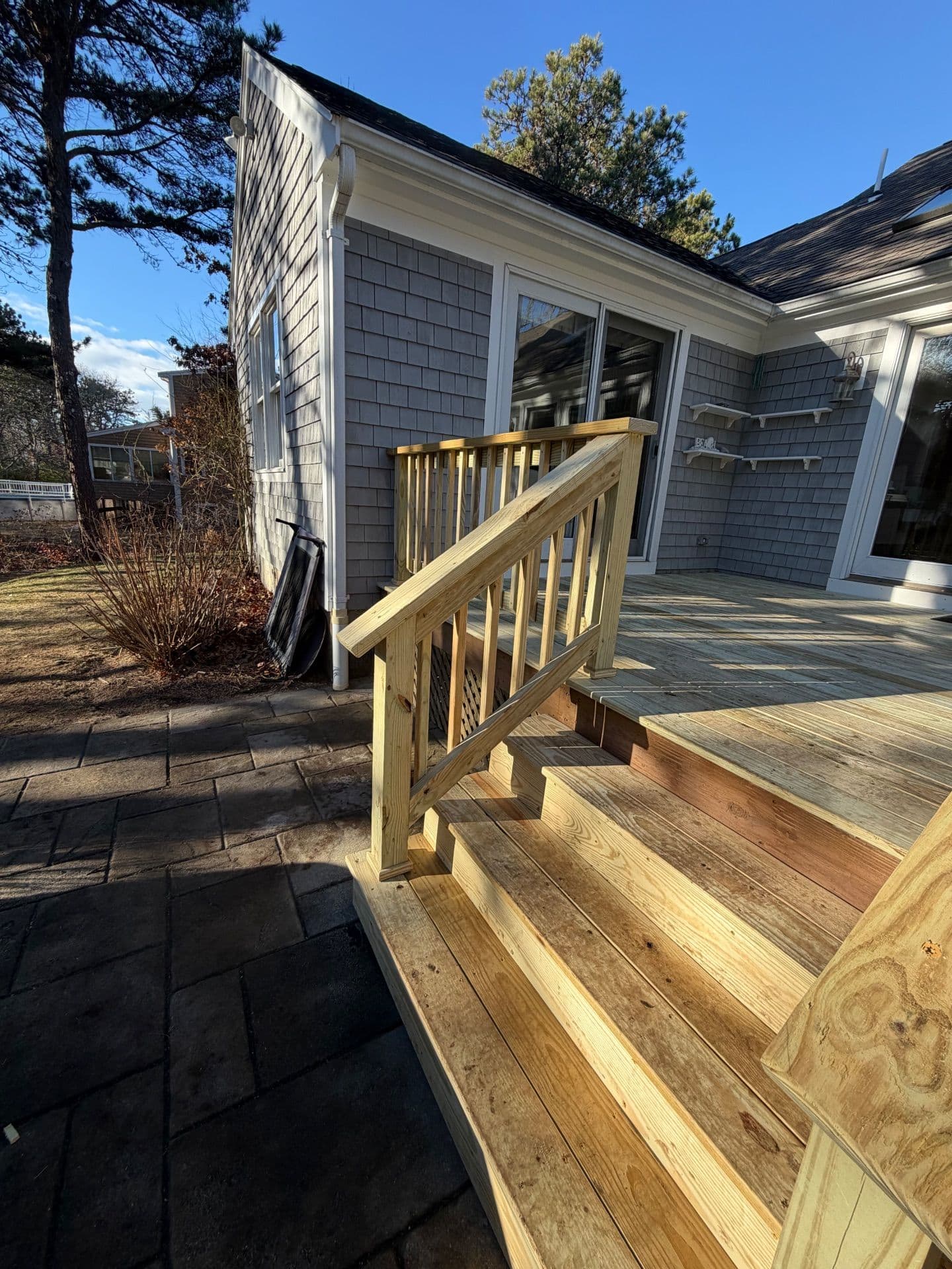 Gallery photos for Mashpee Deck Upgrade with Seamless Design: Image #3
